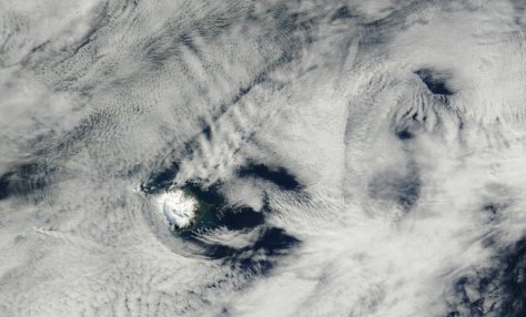 Heard Island, February 23, 2015.  Scale: 250 m/pixel.  Image credit: excerpted from NASA GSFC (Aqua/MODIS).